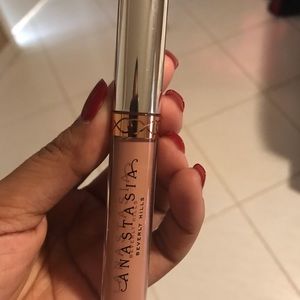 Anastasia Beverly hill lipstick PURE HOLLYWOOD